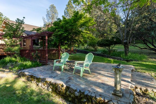 1701 Road B, Redwood Valley, CA 95470