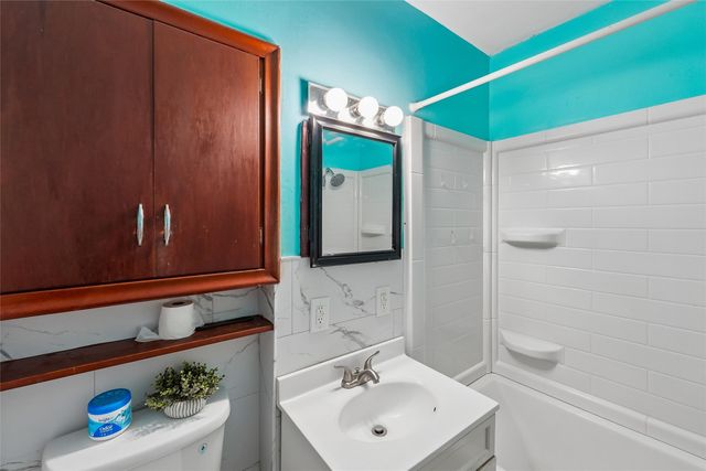 401 N 4th Street, Marshalltown, IA 50158