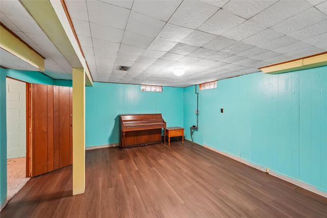 401 N 4th Street, Marshalltown, IA 50158