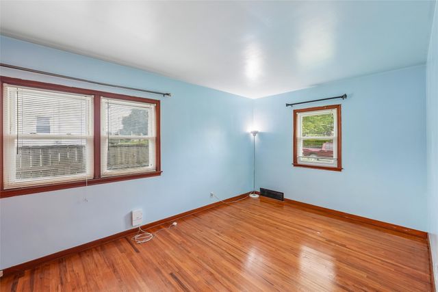 401 N 4th Street, Marshalltown, IA 50158