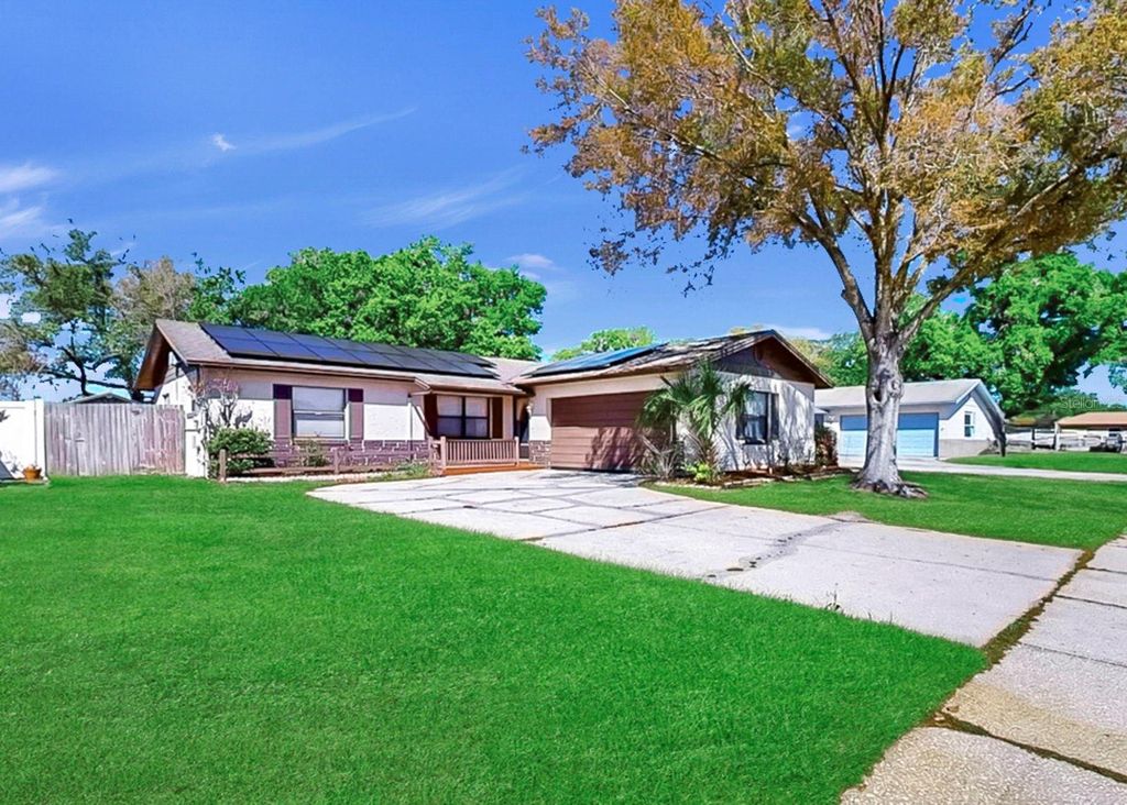 1006 SAXON COURT, Brandon, FL 33510