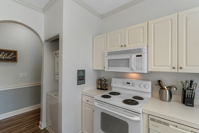 4631 Wild Iris Dr Apt 101, Myrtle Beach, SC 29577