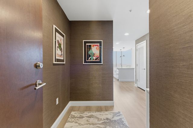 1212 Laurel St Apt 1202, Nashville, TN 37203
