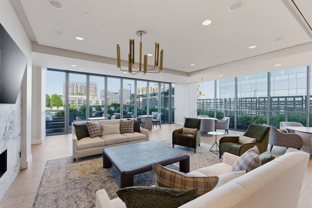 1212 Laurel St Apt 1202, Nashville, TN 37203