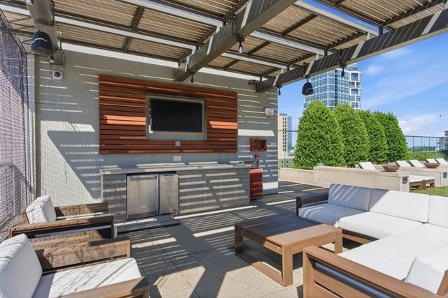 1212 Laurel St Apt 1202, Nashville, TN 37203