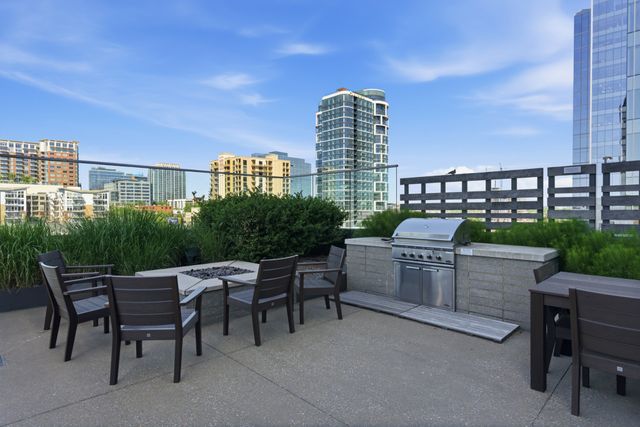 1212 Laurel St Apt 1202, Nashville, TN 37203