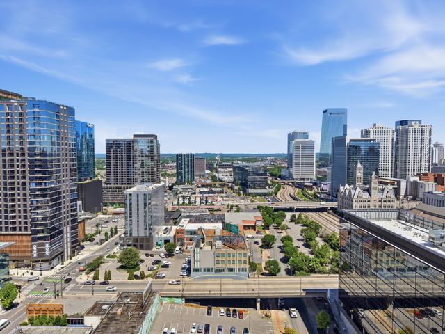 1212 Laurel St Apt 1202, Nashville, TN 37203