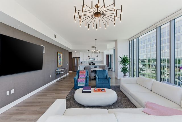 1212 Laurel St Apt 1202, Nashville, TN 37203