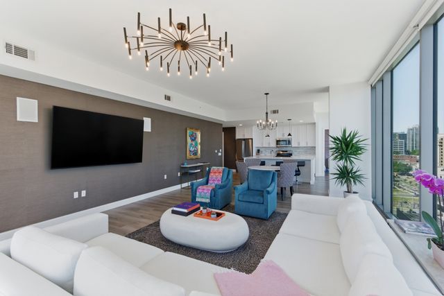 1212 Laurel St Apt 1202, Nashville, TN 37203