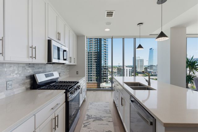 1212 Laurel St Apt 1202, Nashville, TN 37203