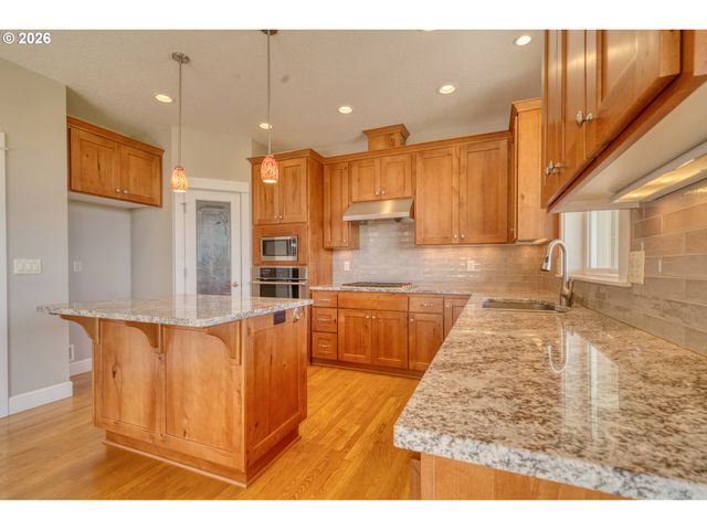 33058 CHURCH Rd, Warren, OR 97053