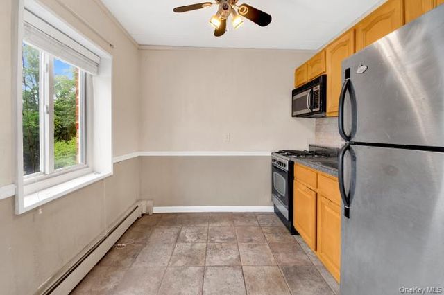 2035 Central Park Avenue 3M, Yonkers, NY 10710