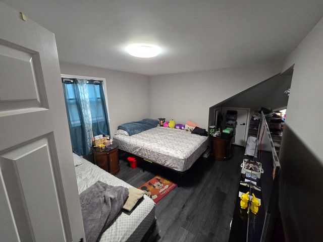 1400 N LOTUS Avenue, Chicago, IL 60651