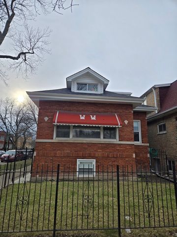 1400 N LOTUS Avenue, Chicago, IL 60651