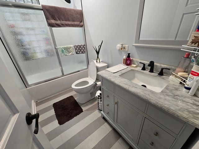 1400 N LOTUS Avenue, Chicago, IL 60651