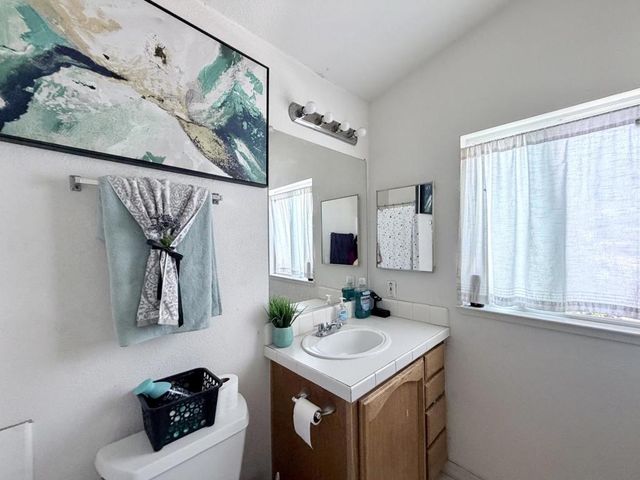 555 Umbarger, San Jose, CA 95111