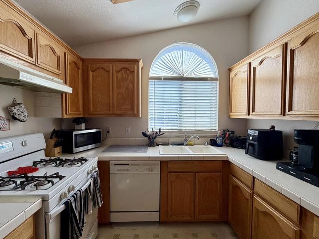 555 Umbarger, San Jose, CA 95111