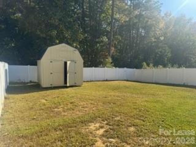 939 Matthews School Road, Matthews, NC 28105
