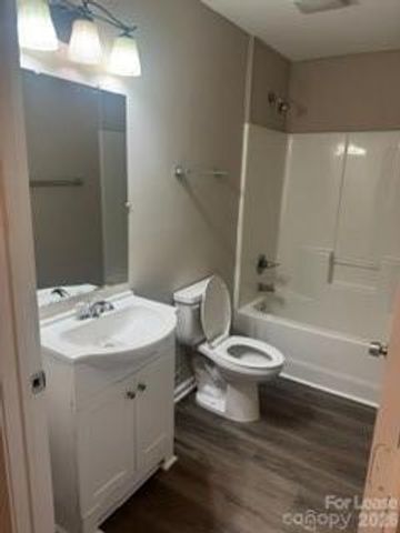 939 Matthews School Road, Matthews, NC 28105