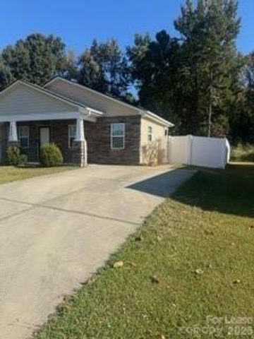 939 Matthews School Road, Matthews, NC 28105