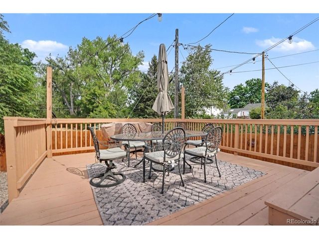 2636 S Pearl St, Denver, CO 80210