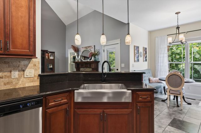 2380 Lock B Rd, N, Clarksville, TN 37043