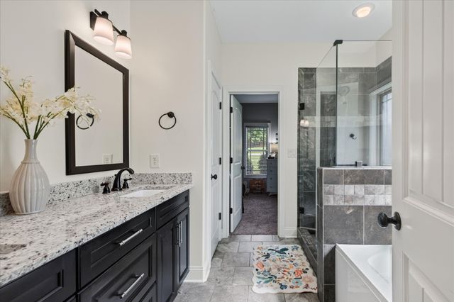 2380 Lock B Rd, N, Clarksville, TN 37043