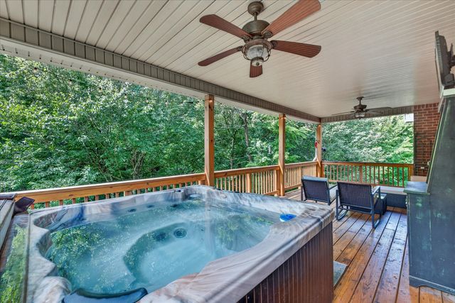 2380 Lock B Rd, N, Clarksville, TN 37043