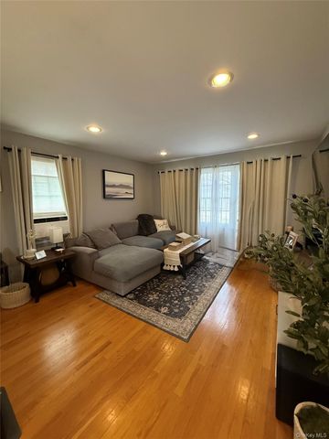 1009 Huckleberry Road, North Bellmore, NY 11710