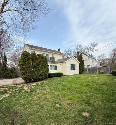1009 Huckleberry Road, North Bellmore, NY 11710