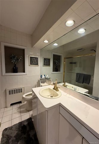1009 Huckleberry Road, North Bellmore, NY 11710