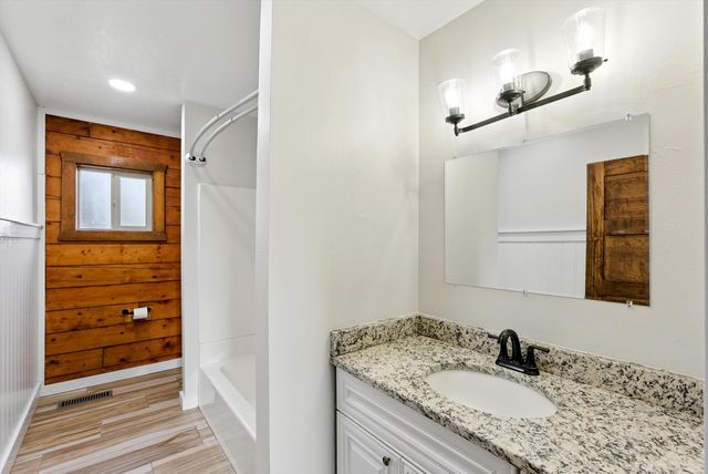 168 ENTRANOSA Court, Sandia Park, NM 87047