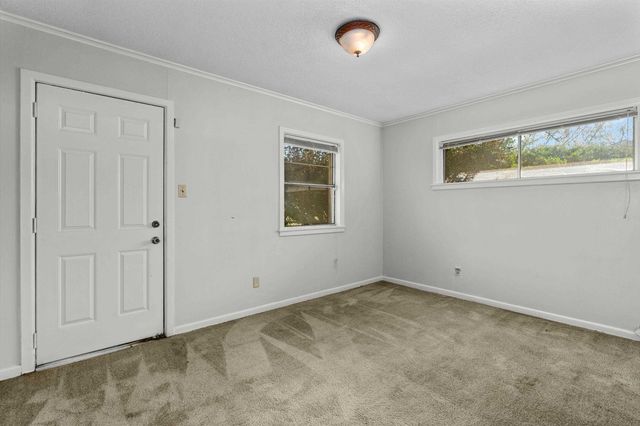 1208 N St Mary, Carthage, TX 75633