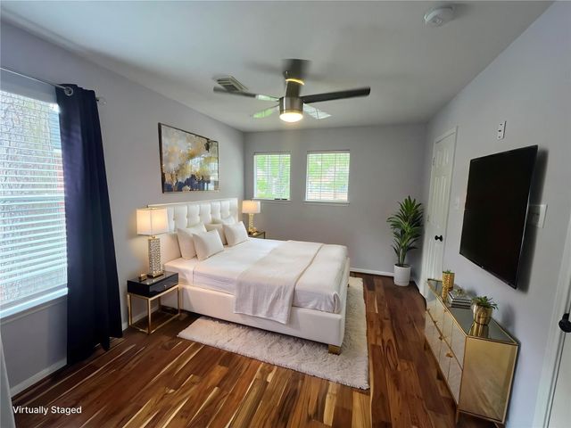 26 Merit Woods Place, The Woodlands, TX 77382