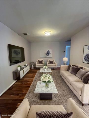 26 Merit Woods Place, The Woodlands, TX 77382