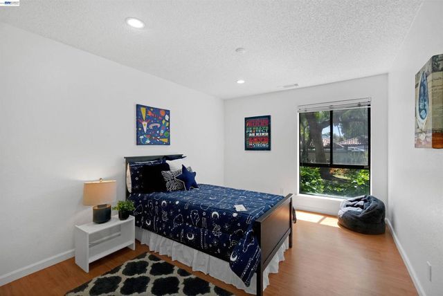 39931 Cedar Blvd 104, Newark, CA 94560