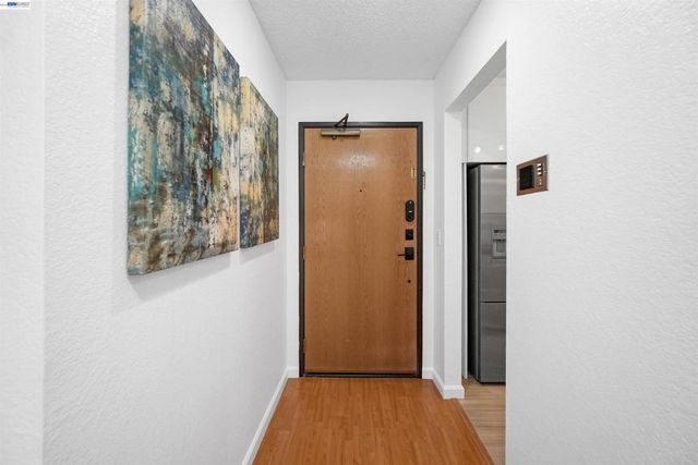 39931 Cedar Blvd 104, Newark, CA 94560