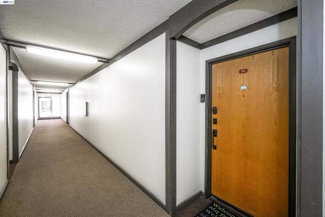 39931 Cedar Blvd 104, Newark, CA 94560