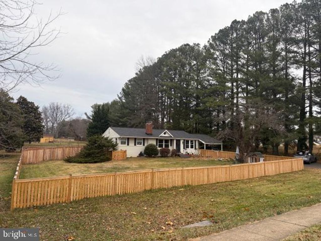 675 BEAR WALLOW RD, Warrenton, VA 20186