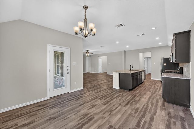 205 Watson Street, Red Oak, TX 75154