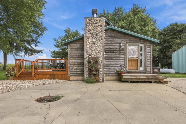 N8092 Marsh ROAD, East Troy, WI 53120