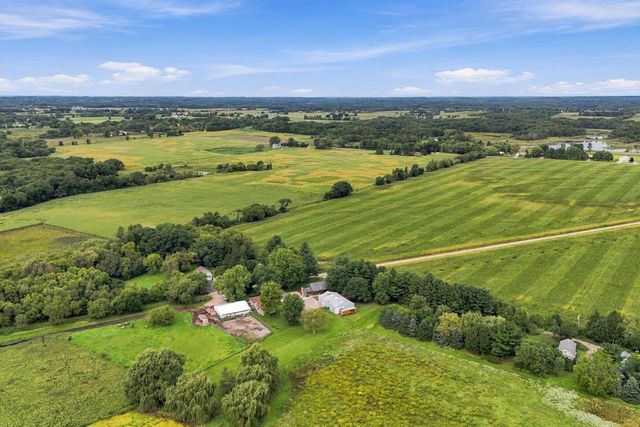 N8092 Marsh ROAD, East Troy, WI 53120
