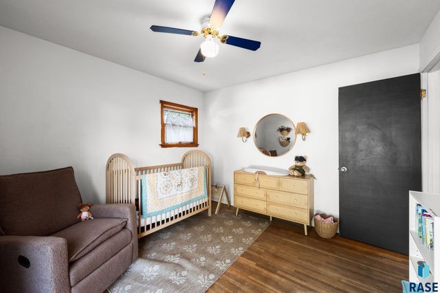 2916 S Walts Ave Avenue, Sioux Falls, SD 57105
