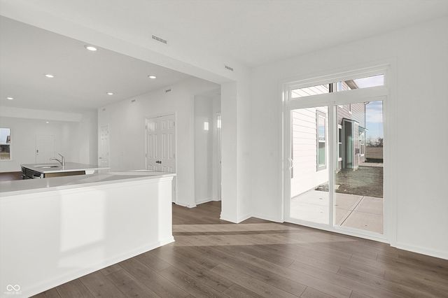 5717 Palazzo Lane, Mccordsville, IN 46055