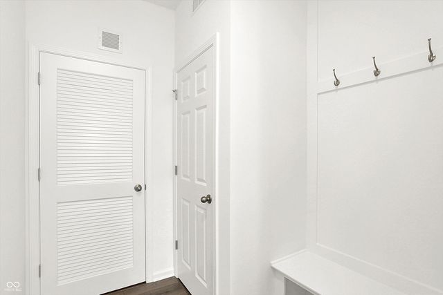 5717 Palazzo Lane, Mccordsville, IN 46055