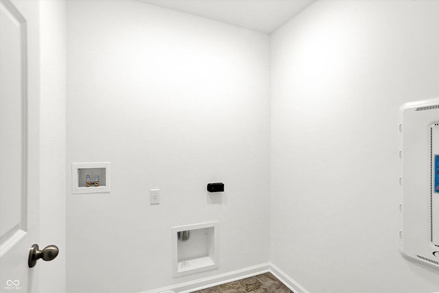 5717 Palazzo Lane, Mccordsville, IN 46055