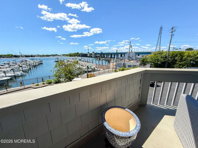 123 Ashley Avenue, Brielle, NJ 08730