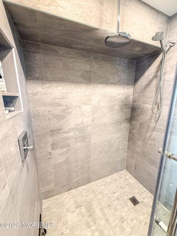 123 Ashley Avenue, Brielle, NJ 08730