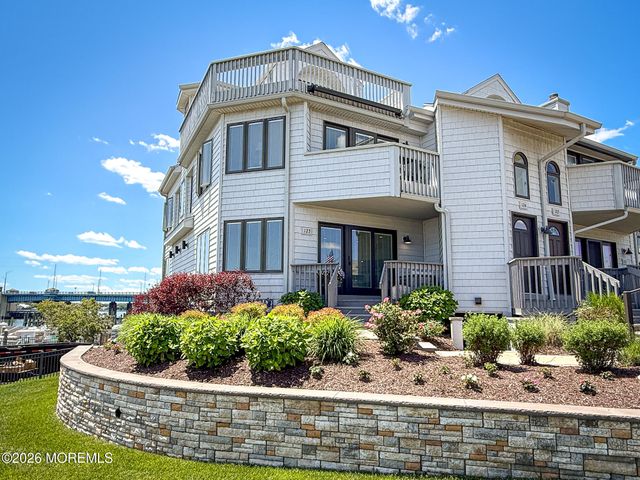 123 Ashley Avenue, Brielle, NJ 08730
