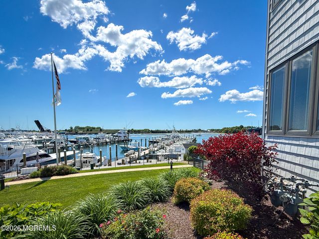123 Ashley Avenue, Brielle, NJ 08730
